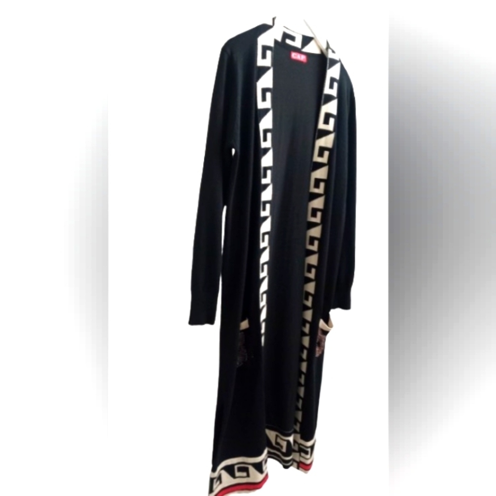 Cap Greek Key Pattern Duster- Size S-M - Picture 3 of 12
